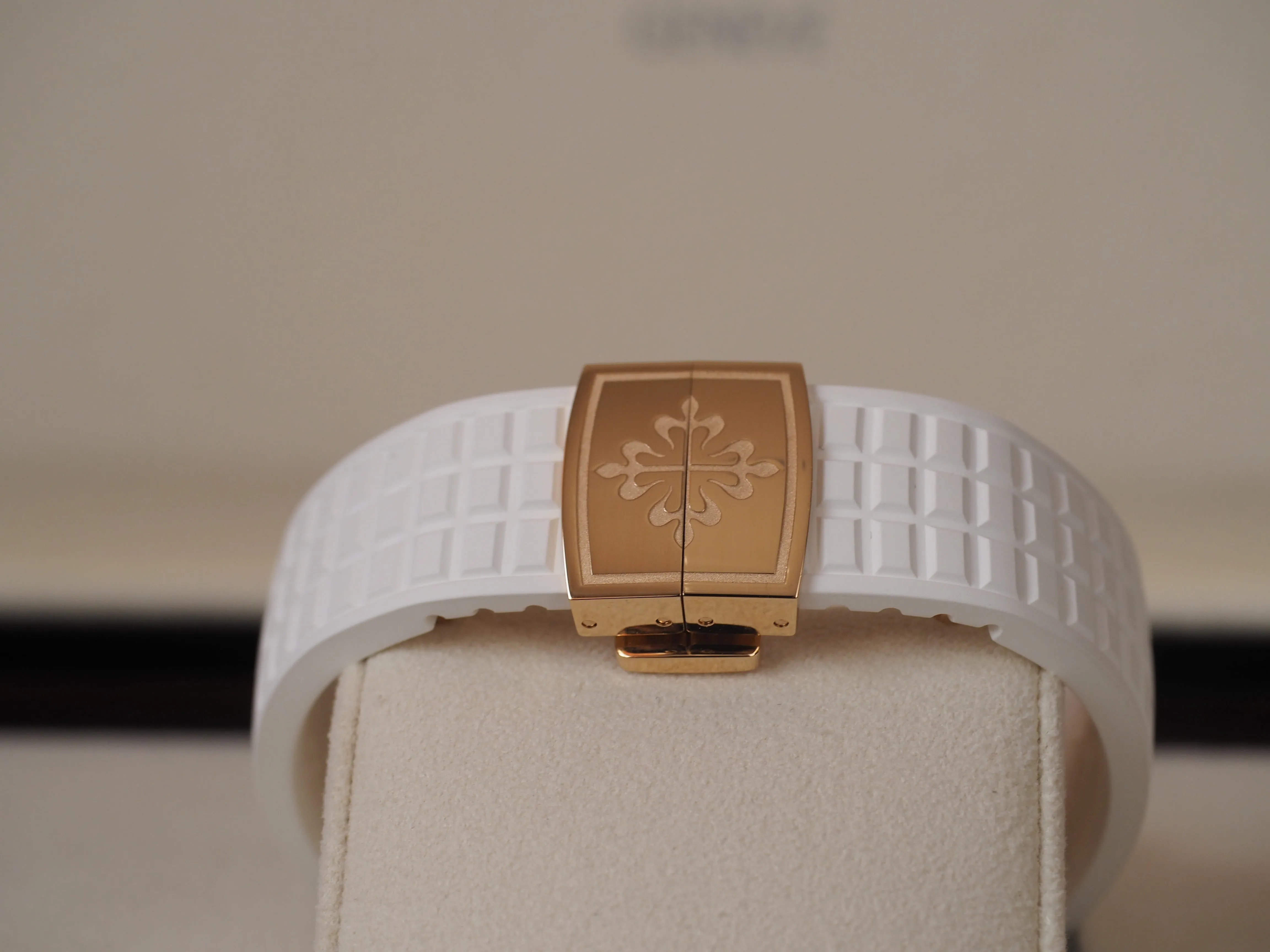 2021 Patek Phillipe Aquanaut Luce 5268 18K Rose Gold Diamond White 38.8mm Watch