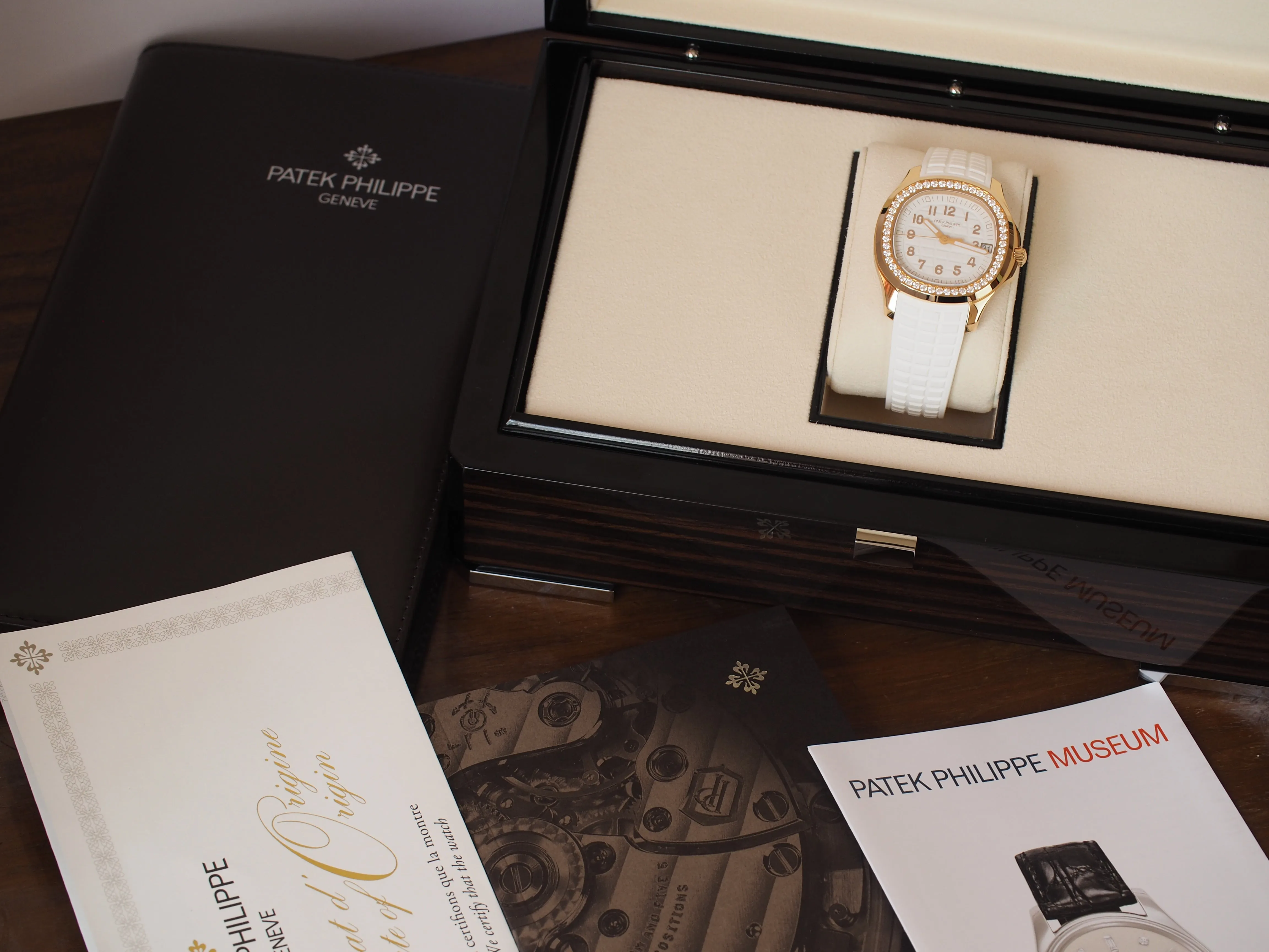 2021 Patek Phillipe Aquanaut Luce 5268 18K Rose Gold Diamond White 38.8mm Watch