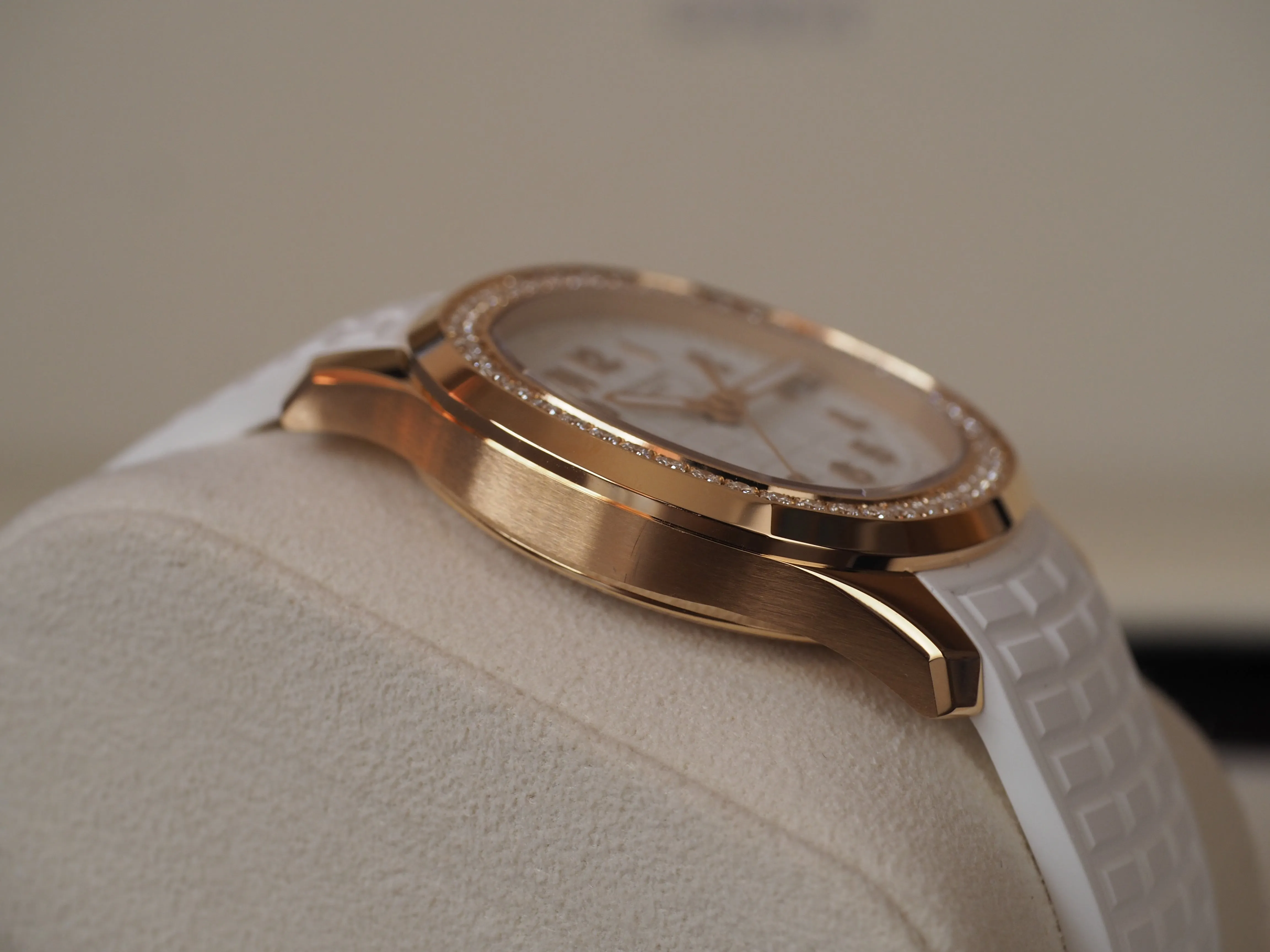 2021 Patek Phillipe Aquanaut Luce 5268 18K Rose Gold Diamond White 38.8mm Watch