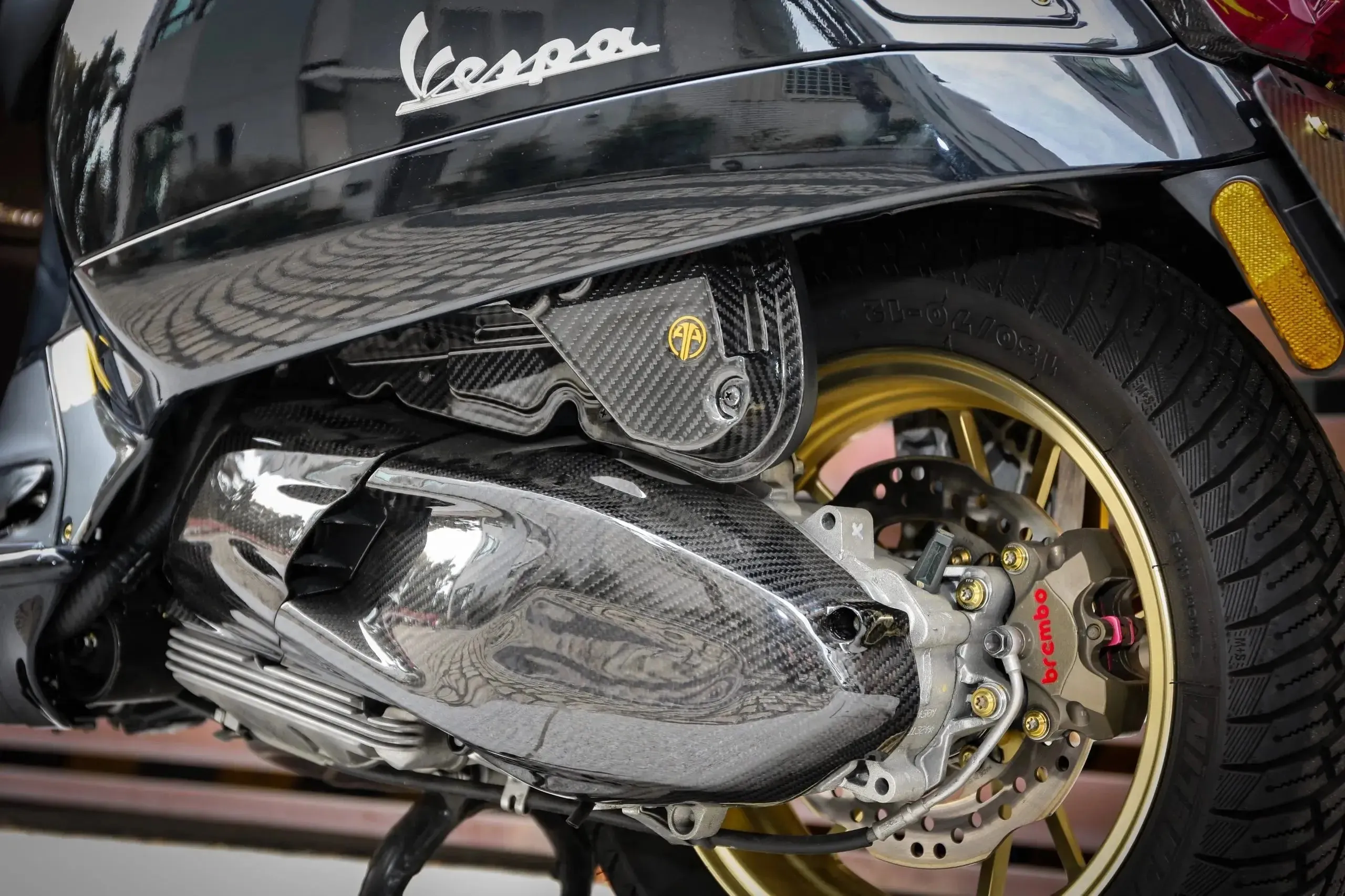 Arma Speed Active Air Filter Cover Carbon Fiber | Vespa GTS Models 300cc
