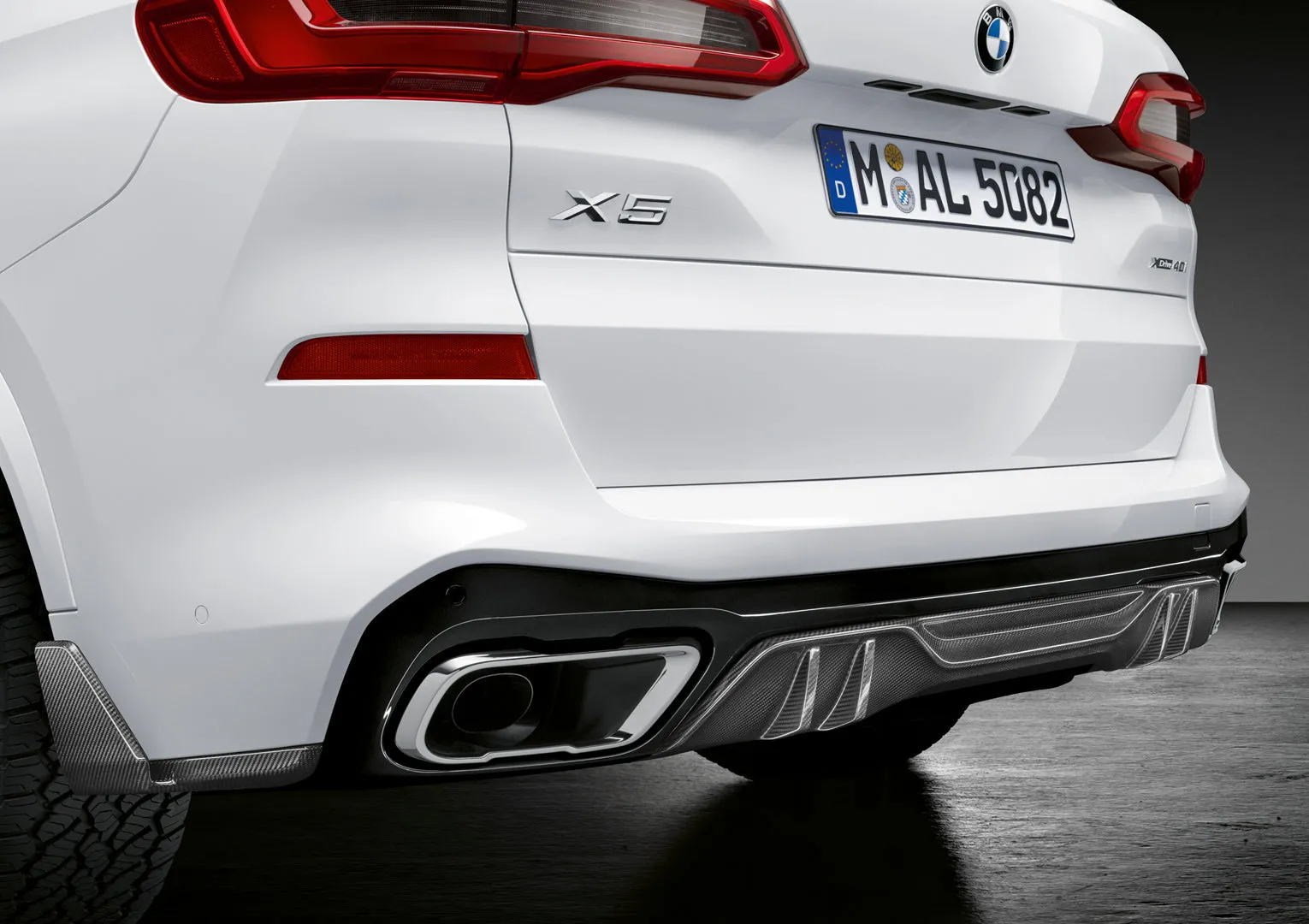 BMW M Performance G05 X5 Carbon Rear Diffuser
