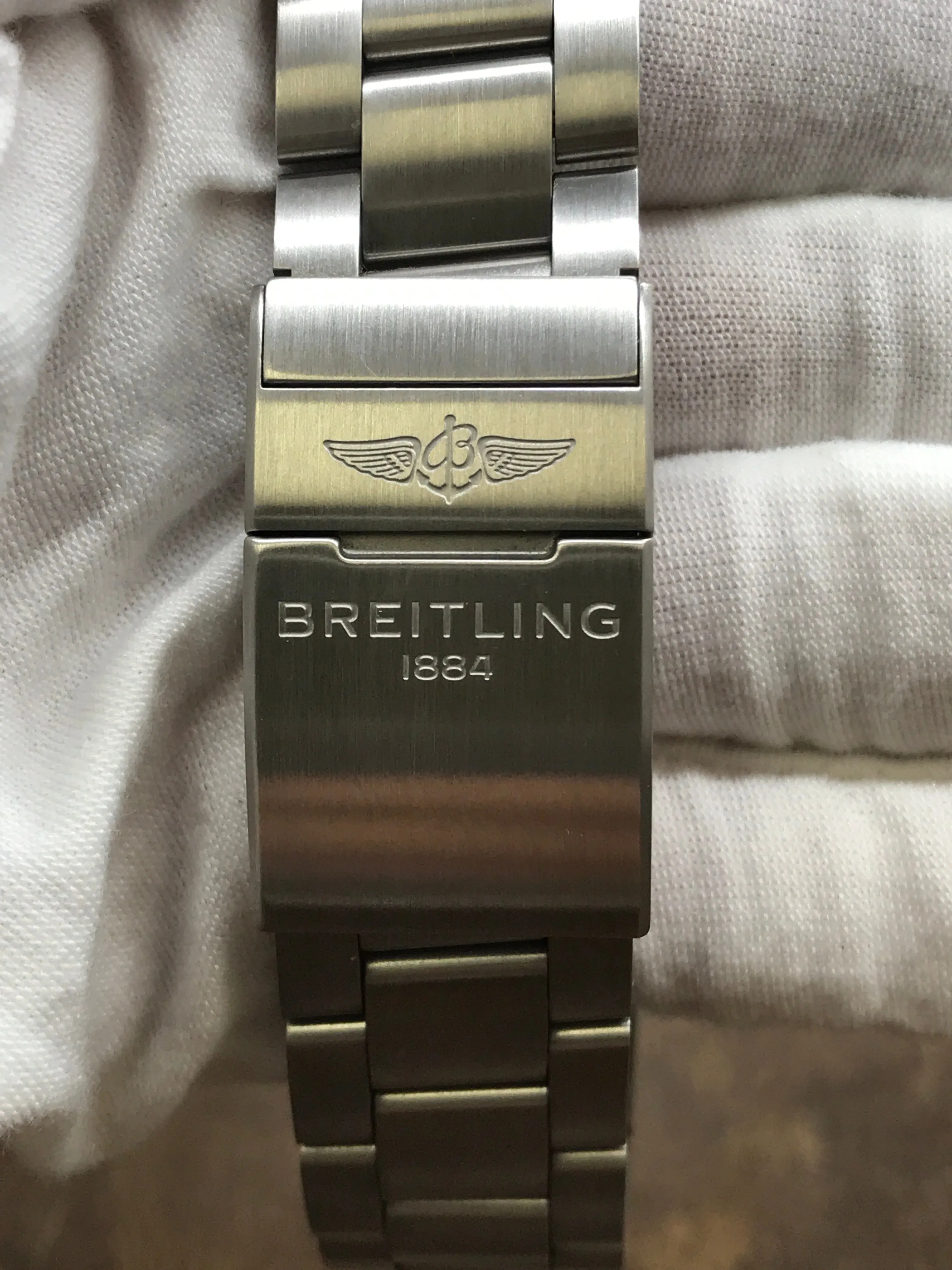 Breitling Avenger Seawolf A17319101 Yellow Dial Automatic Men's Watch