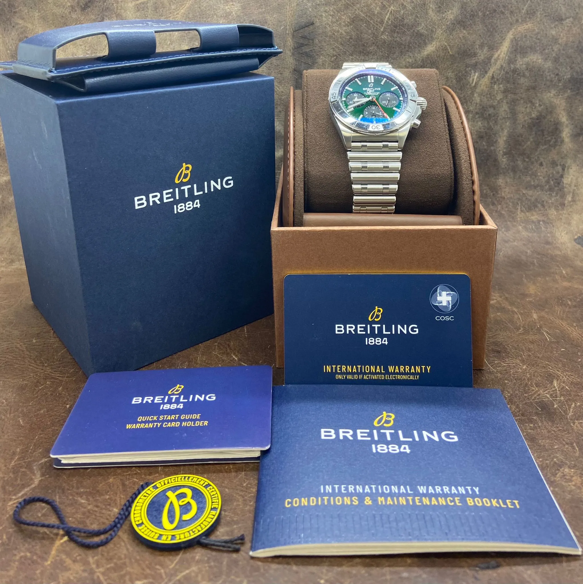 Breitling Chronomat B01 42 AB01343A1L1A1 Green Dial Automatic Men's Watch
