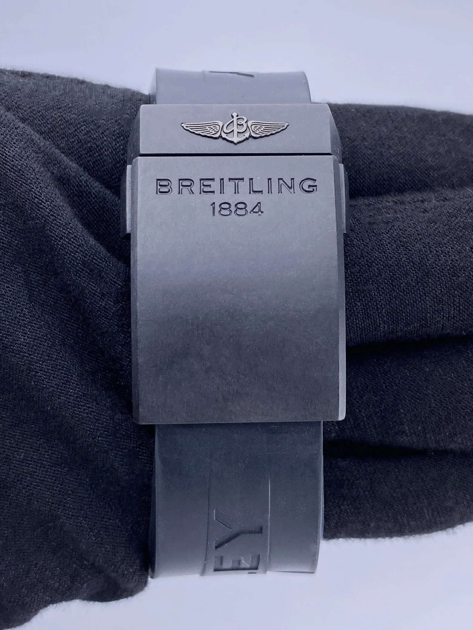 Breitling GMT B04 Mens Watch Box Papers