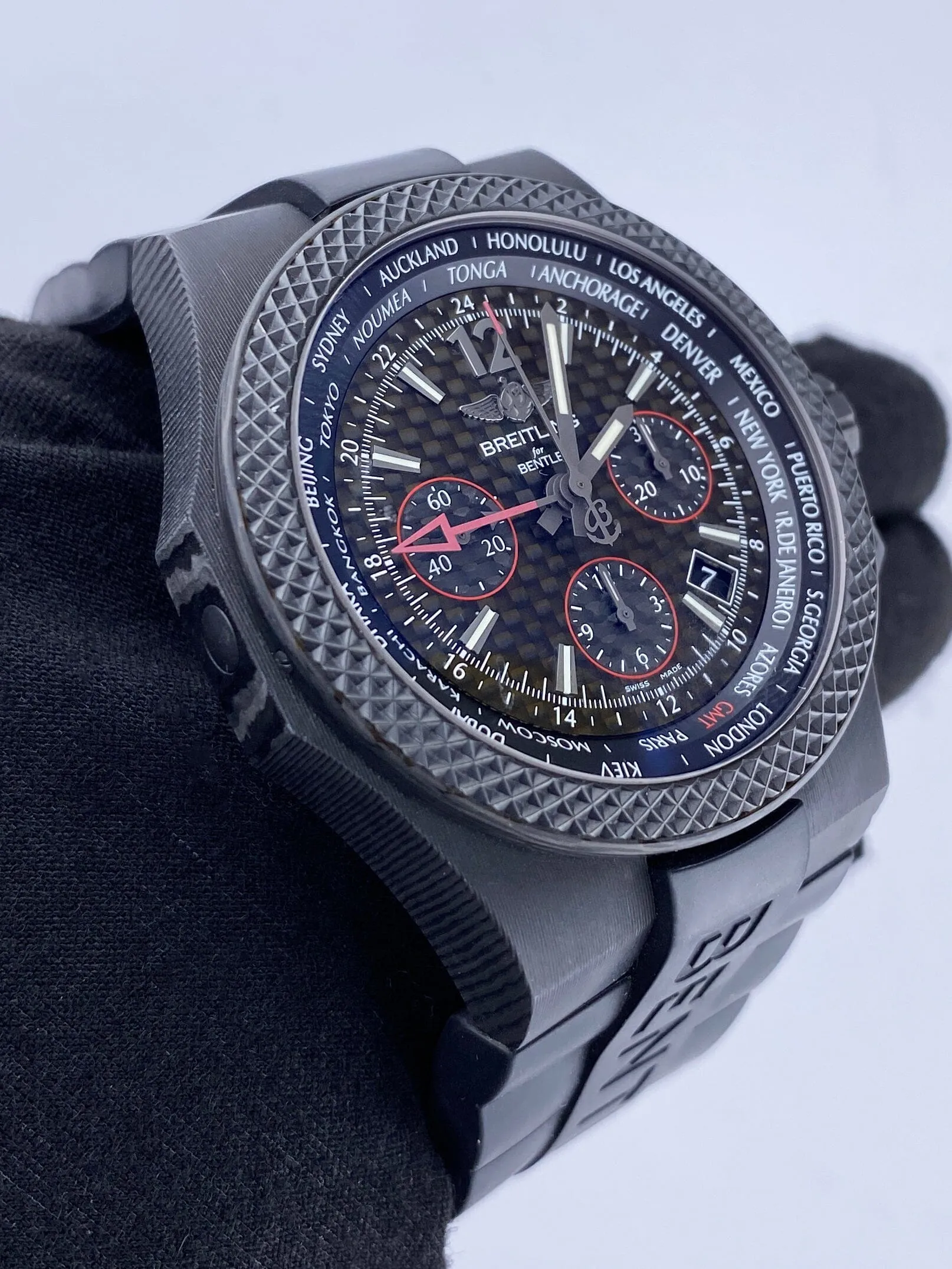 Breitling GMT B04 Mens Watch Box Papers