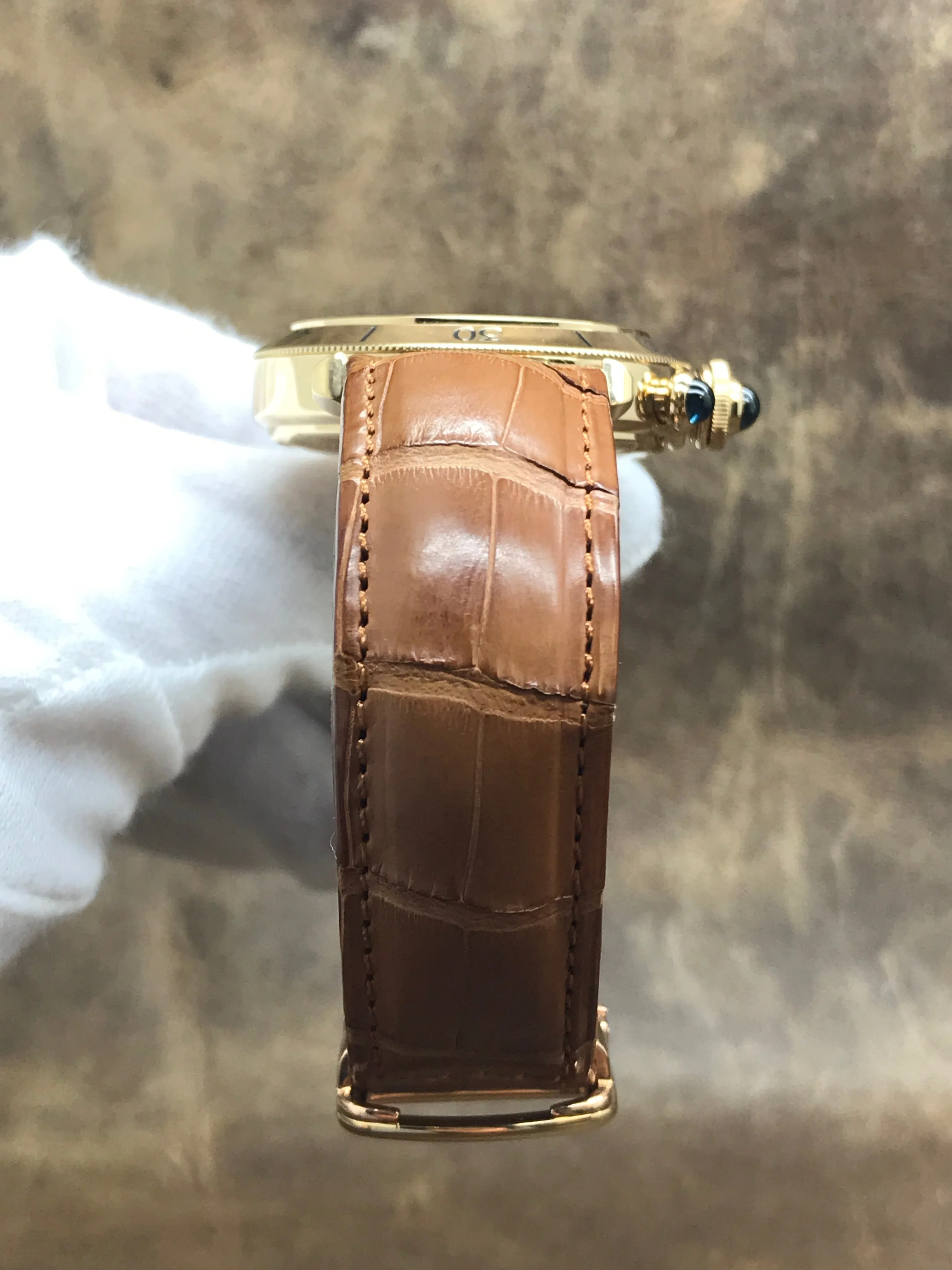 Cartier Pasha Chronograph 18K Gold 2111 Cream Dial Automatic Men's Watch