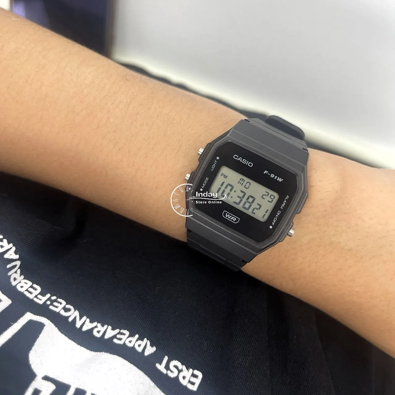 Casio Digital Women's Watch F-91WB-1A Bio-based Resin Band Battery Life: 7 years