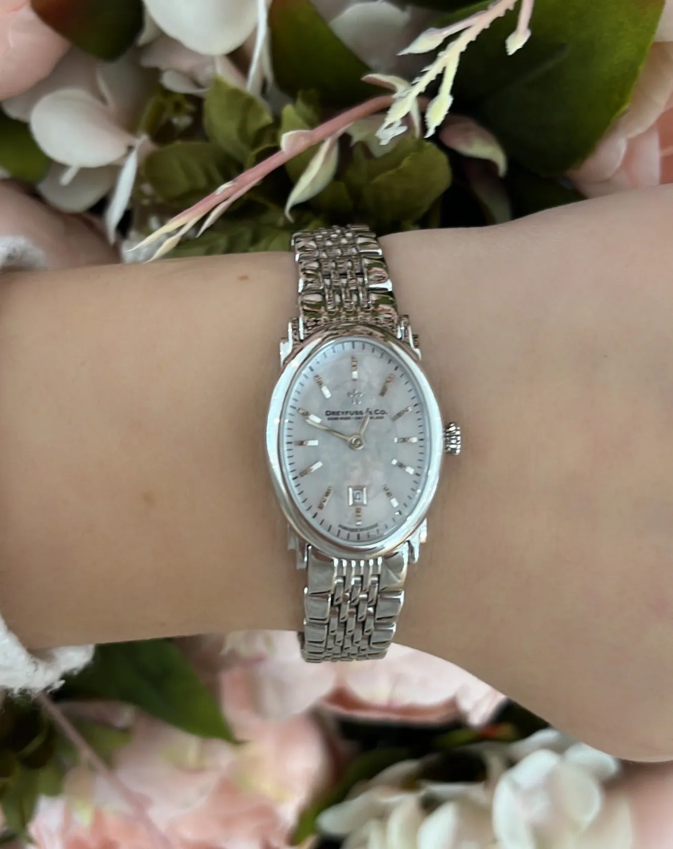 Dreyfuss Oval 1924 Analogue DLB00044/06 Ladies Watch