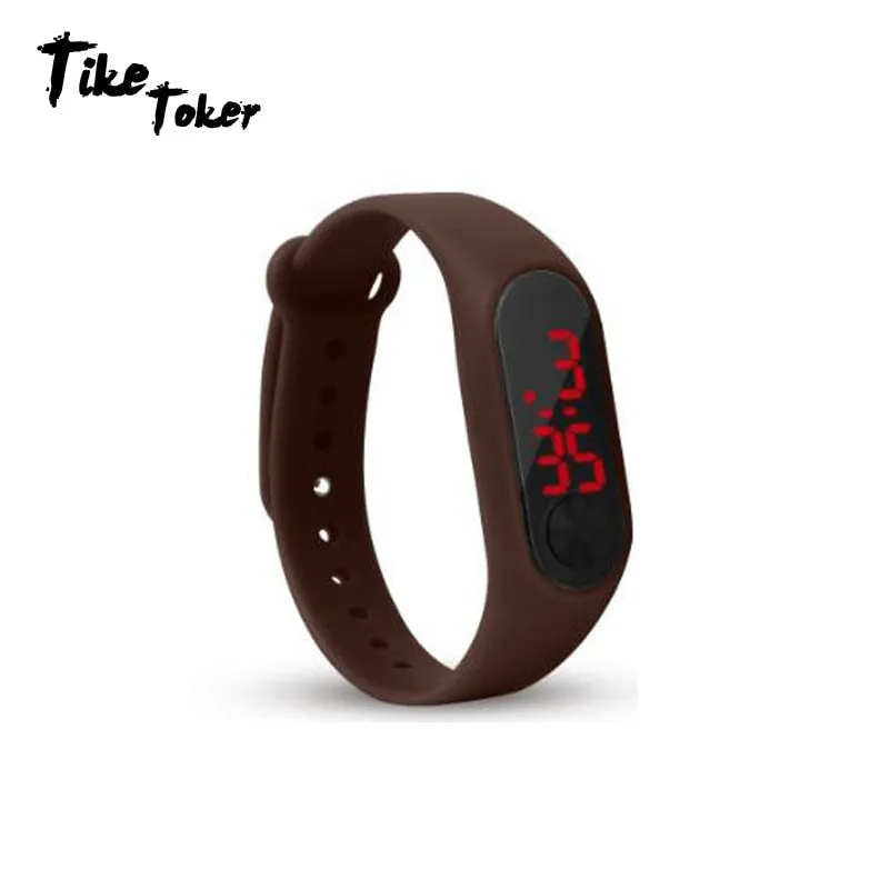 Fashion Men Women Casual Sports Bracelet Watches White LED Electronic Digital Candy Color Silicone Wrist Watch for Children Kids