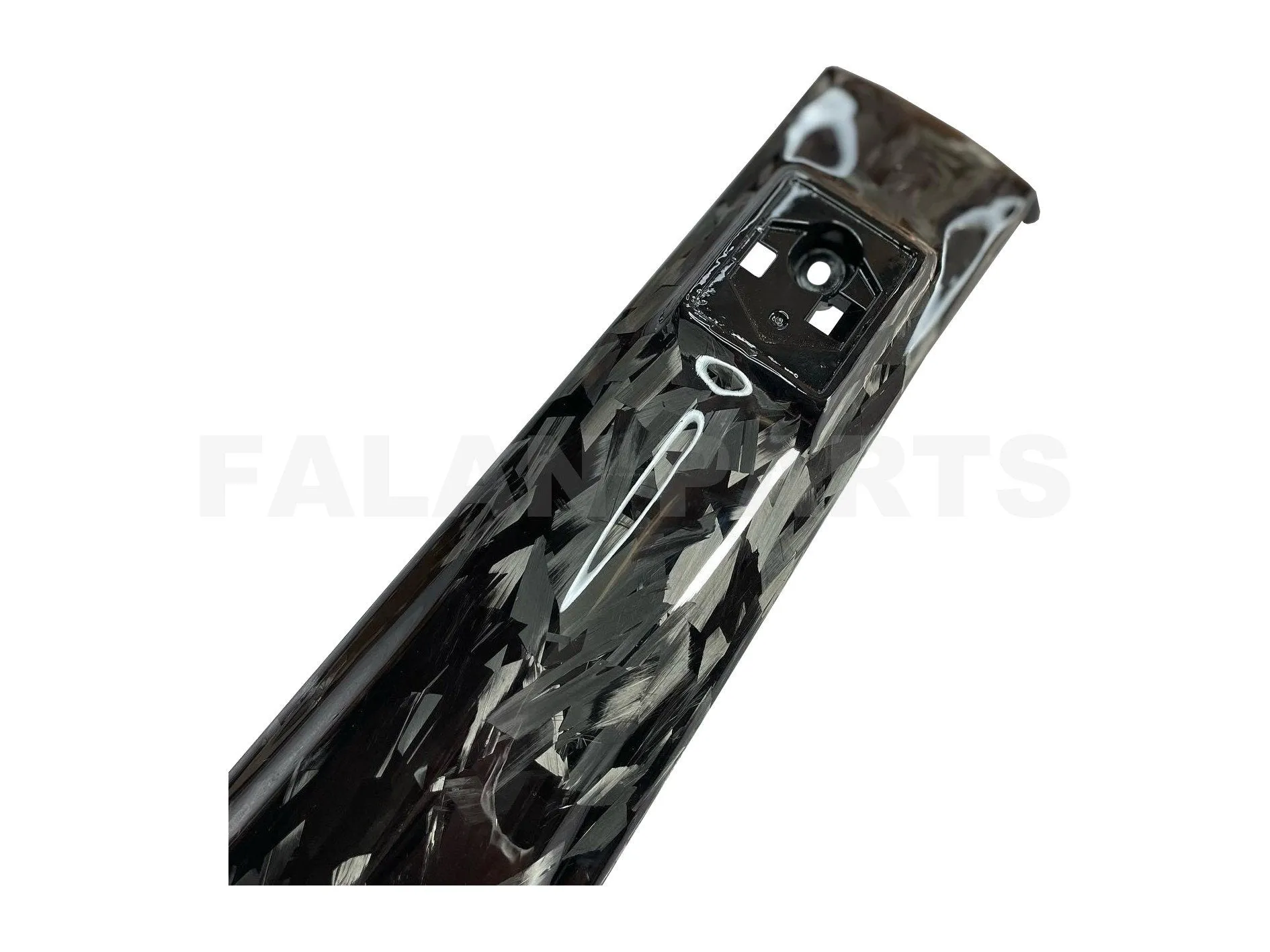 Forged Carbon Fiber Horn Cover | Vespa GTS Supertech