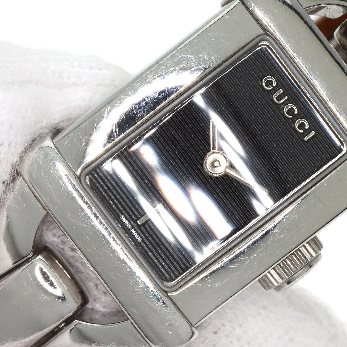 GUCCI Watches Quartz 6800L Stainless Steel, Bamboo Silver Bamboo black dial Women Used Authentic