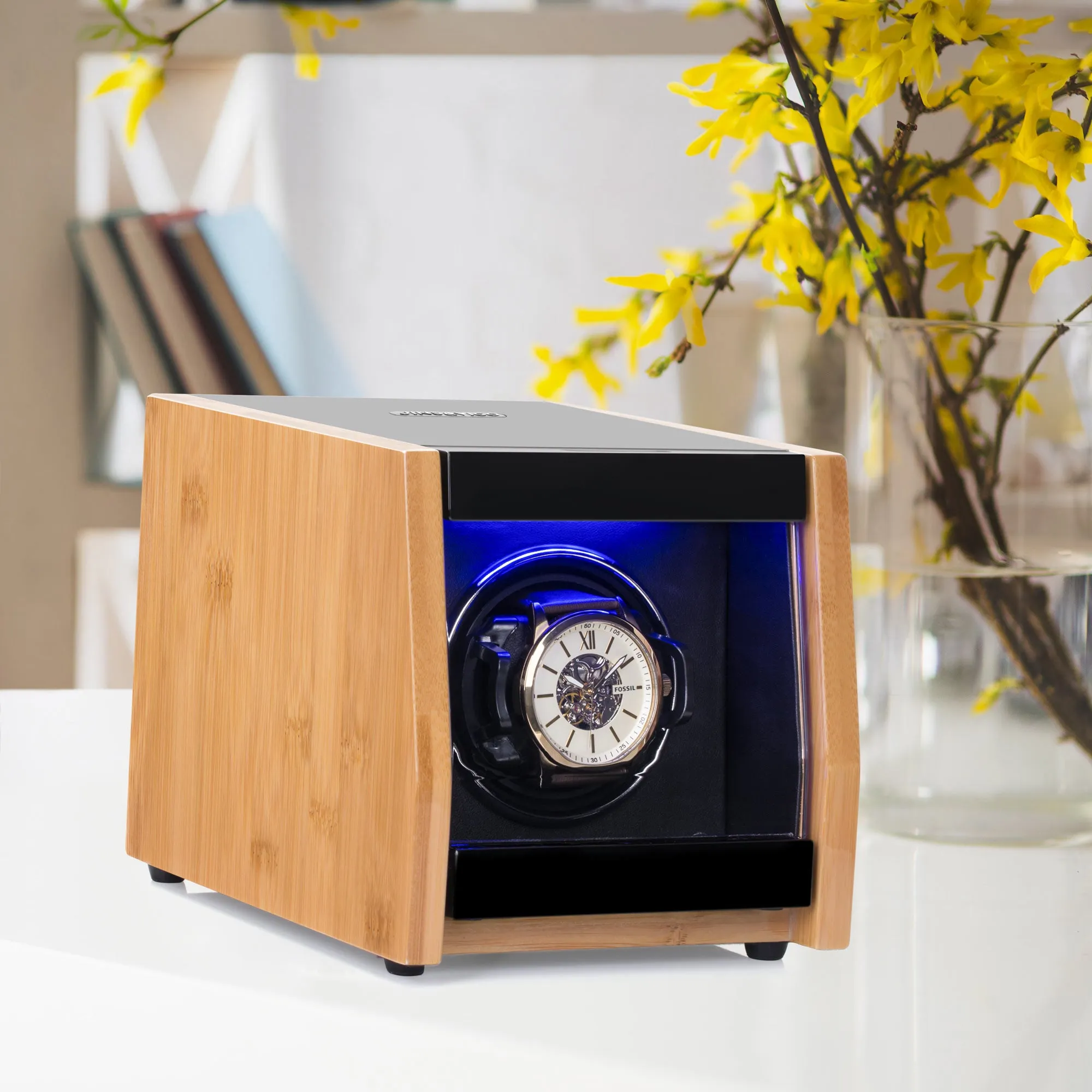JINS&VICO Single Automatic Watch Winder in Bamboo with Built-in LED