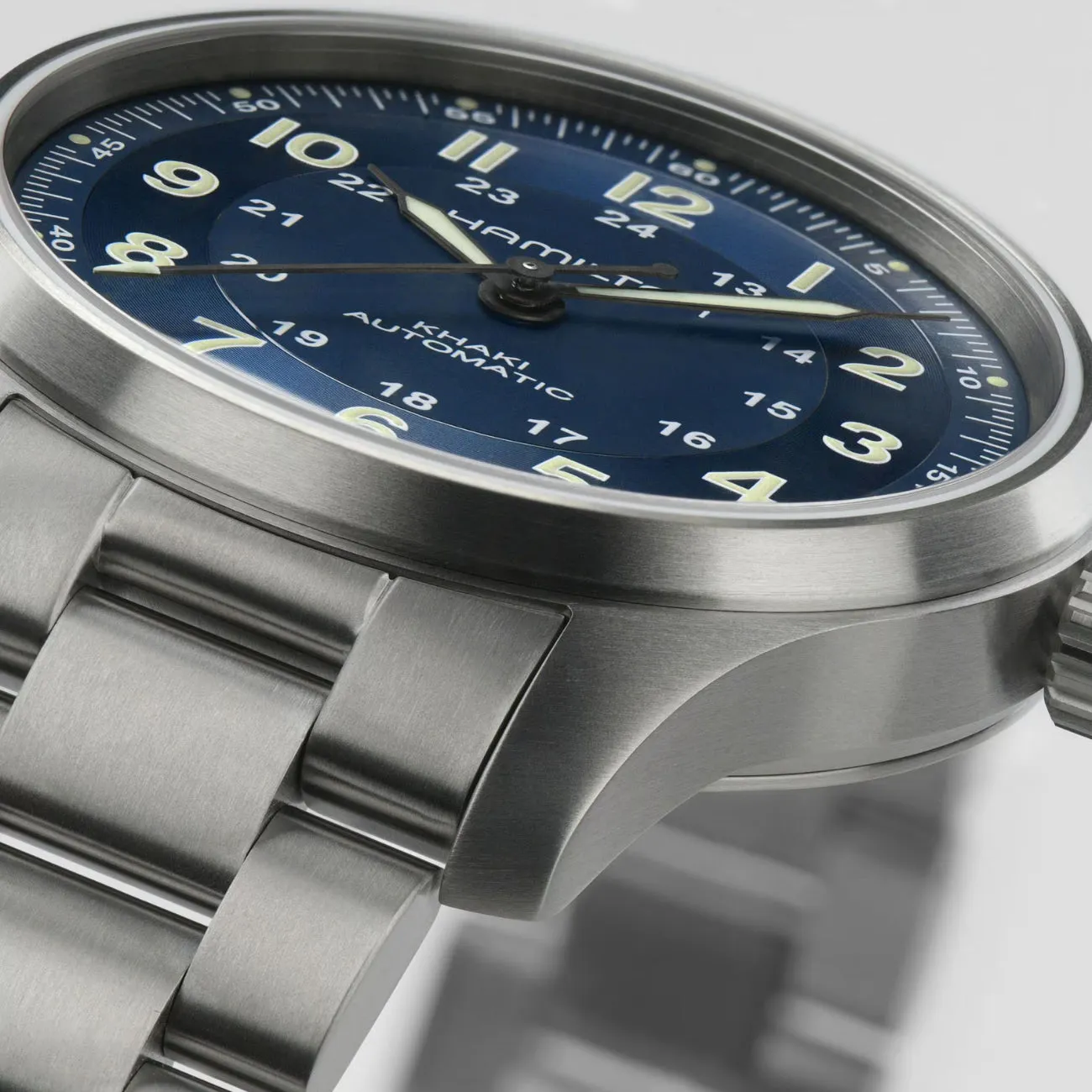 KHAKI FIELD TITANIUM AUTO