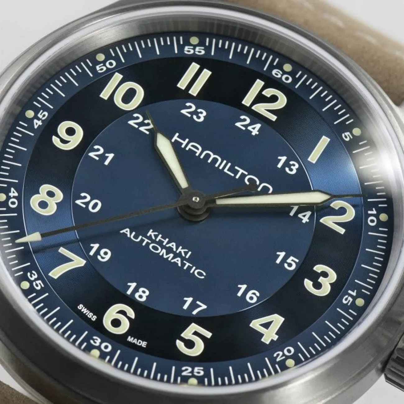 KHAKI FIELD TITANIUM AUTO