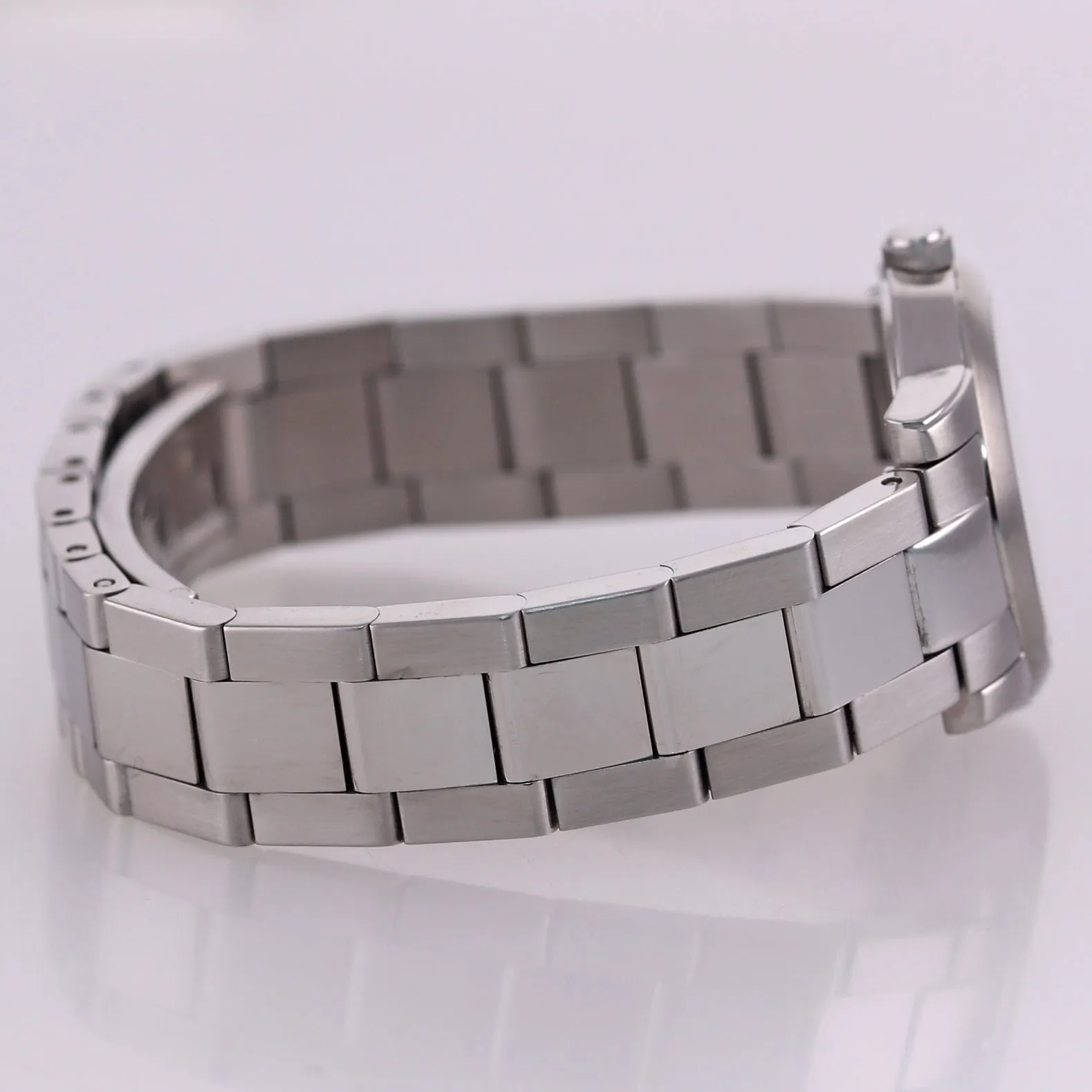 Ladies Movado Museum Stainless Steel 84 E4 1846 Quartz 25mm Watch