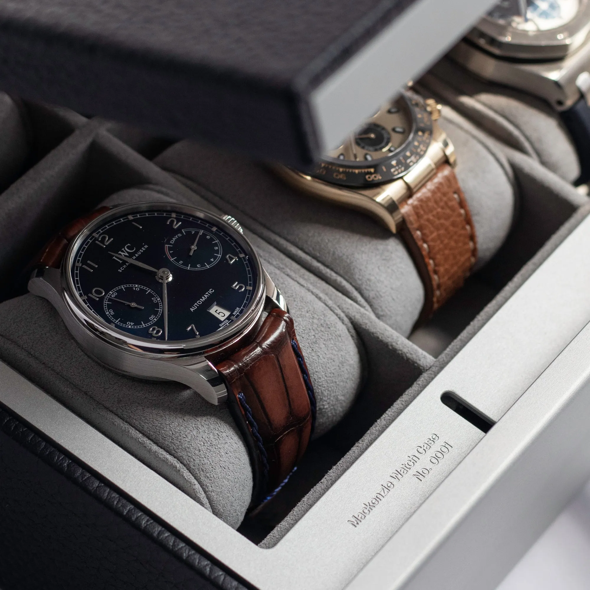 MACKENZIE 12 WATCH BRIEFCASE - KHAKI / GREY
