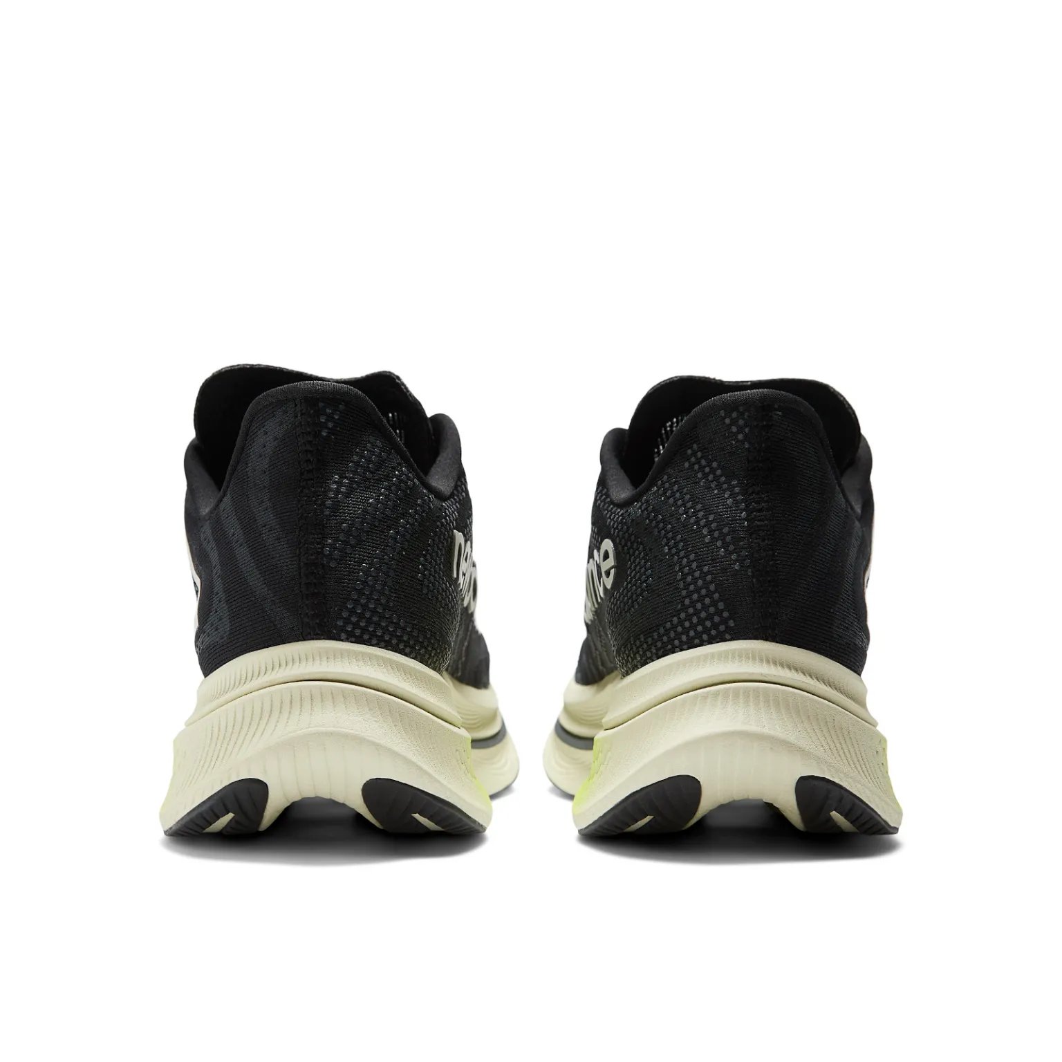 New Balance Mens FuelCell SuperComp Trainer V2 Running