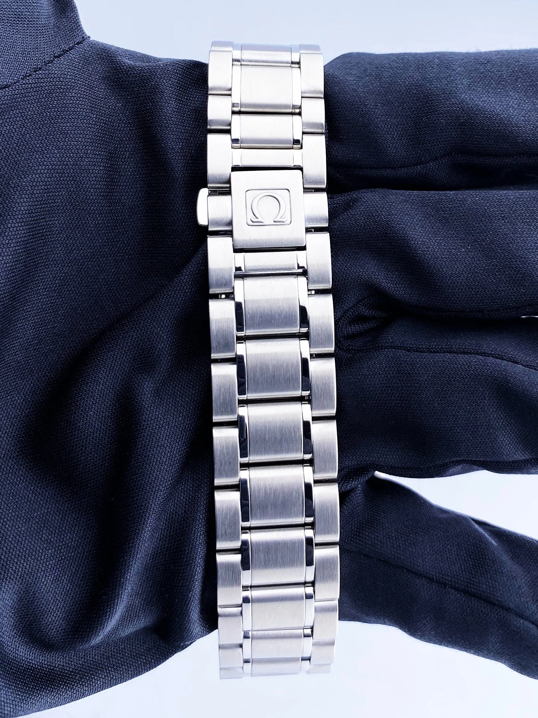 Omega Speedmaster Triple Date 3523.30.00 Men's Watch