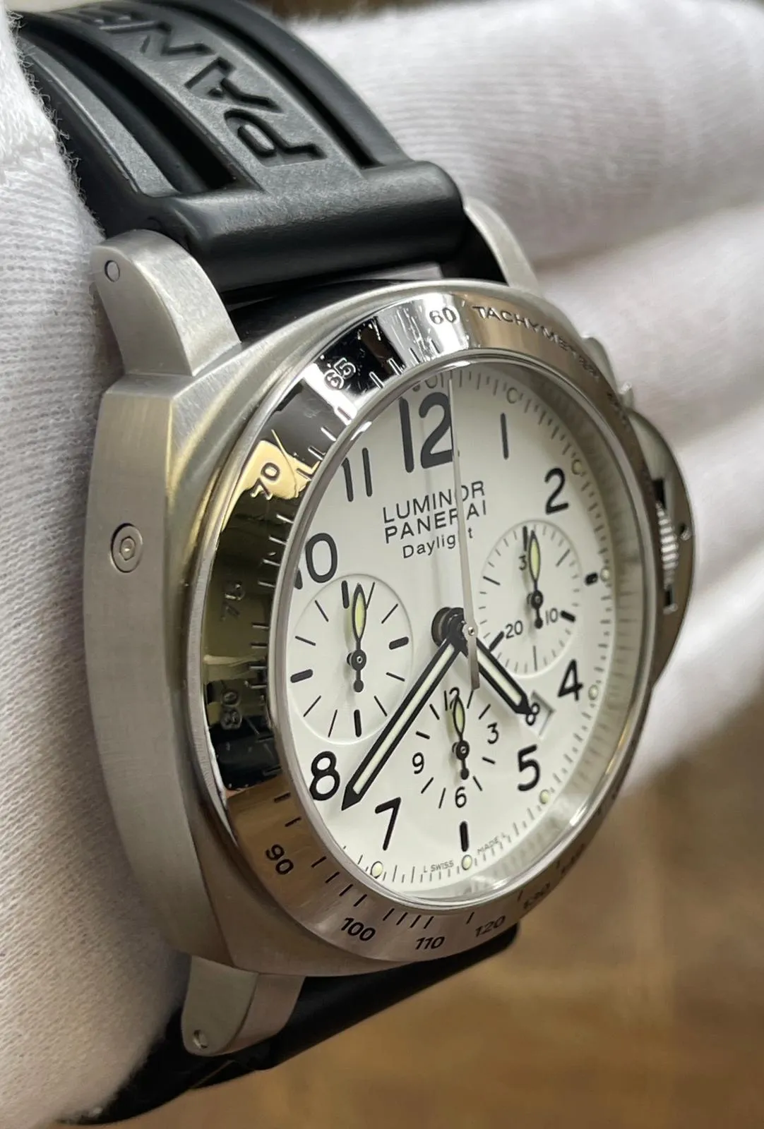 Panerai Luminor Daylight Chronograph PAM00188 White Dial Automatic Men's Watch