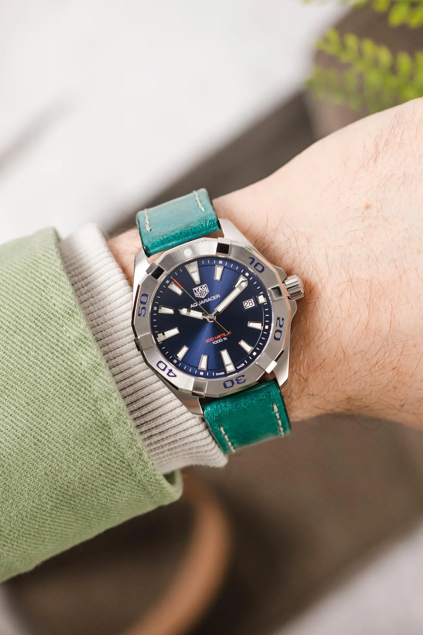 Pebro HISTORIC Hand-Finished Leather Watch Strap in TURQUOISE