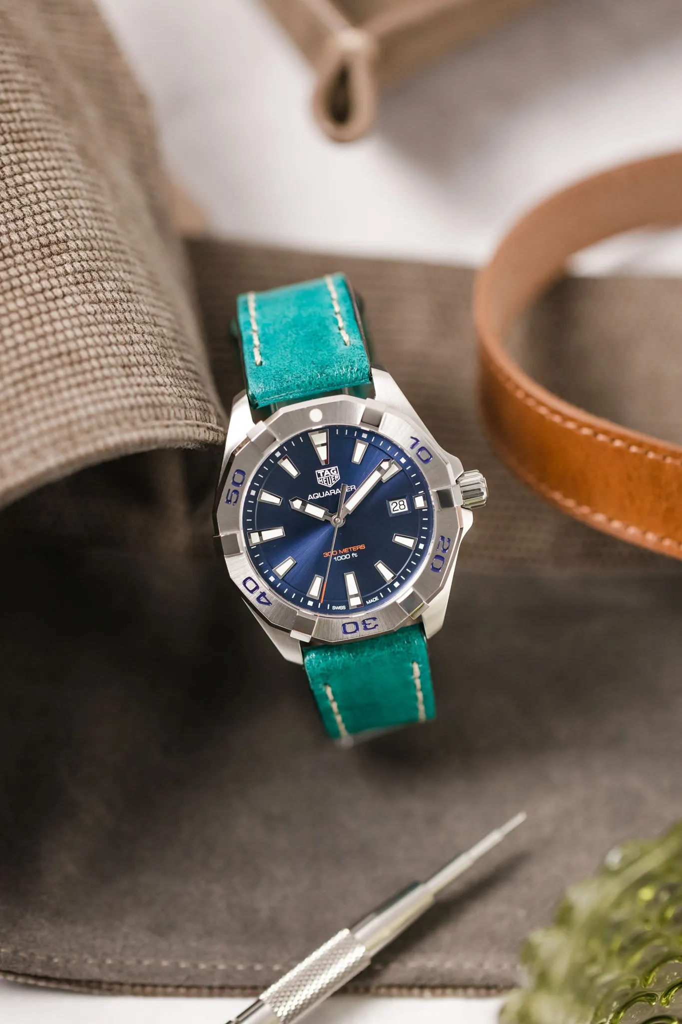 Pebro HISTORIC Hand-Finished Leather Watch Strap in TURQUOISE
