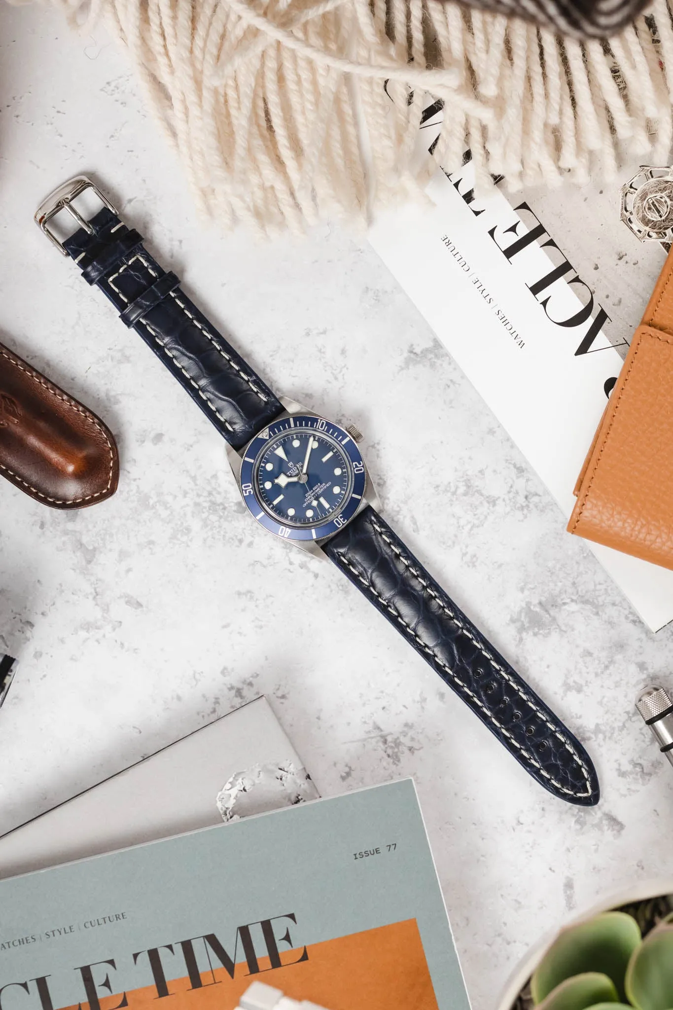 RIOS1931 AMBASSADOR Genuine Alligator Flank Padded Watch Strap in OCEAN BLUE