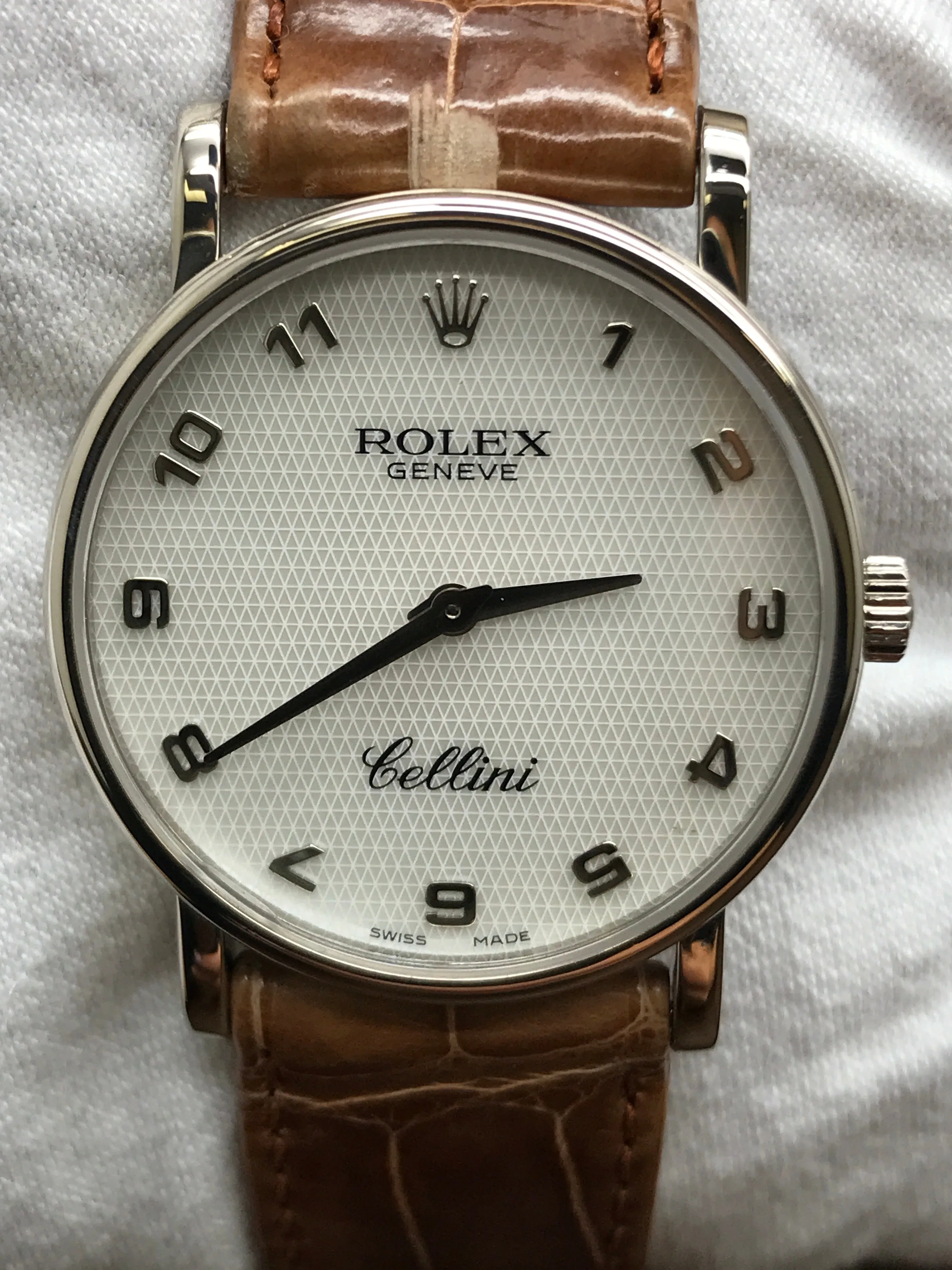 Rolex Cellini 5115 Mother of Pearl Dial Manual Wind Watch