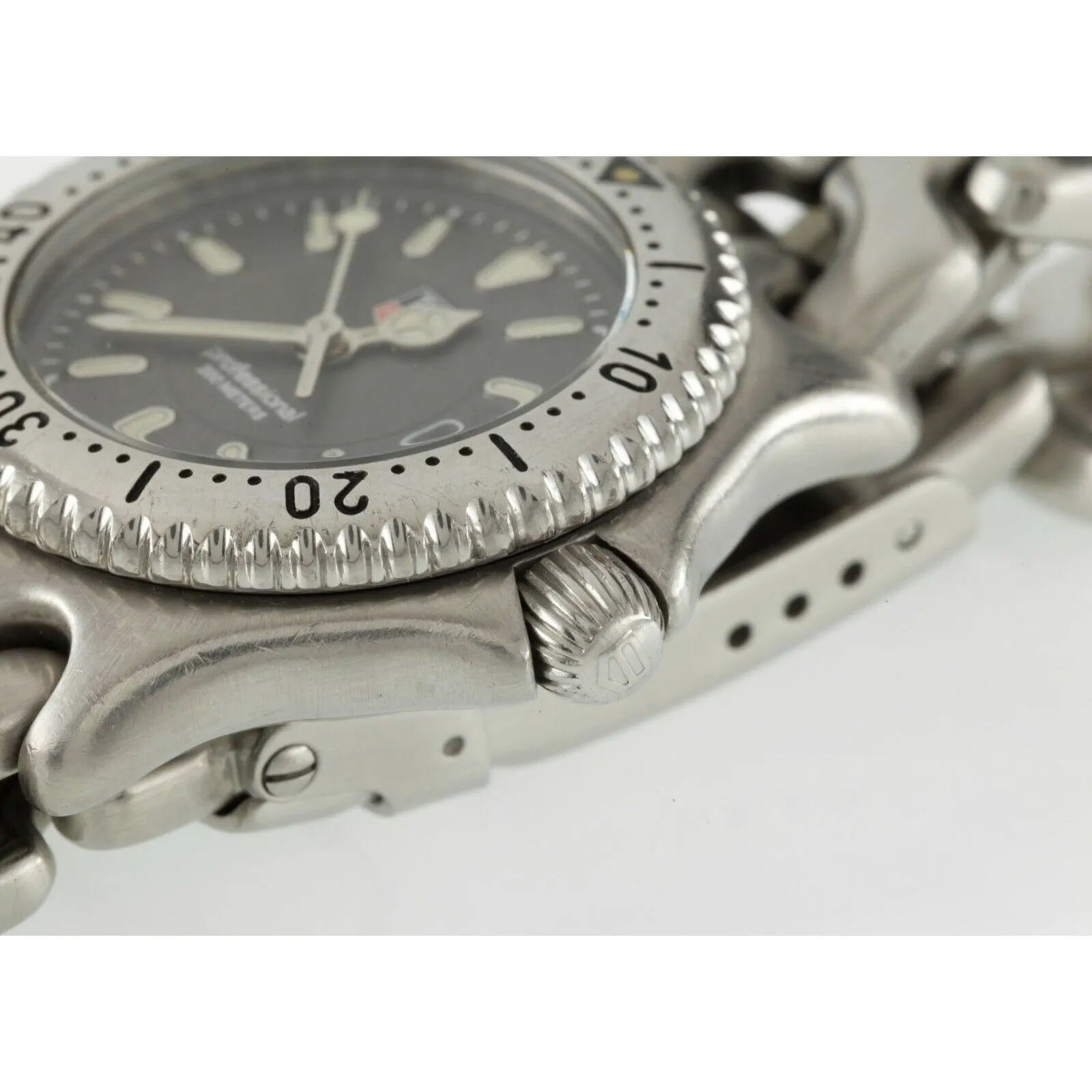 Tag Heuer Pro Ladies Stainless Steel Quartz Watch Gray Dial WG1313