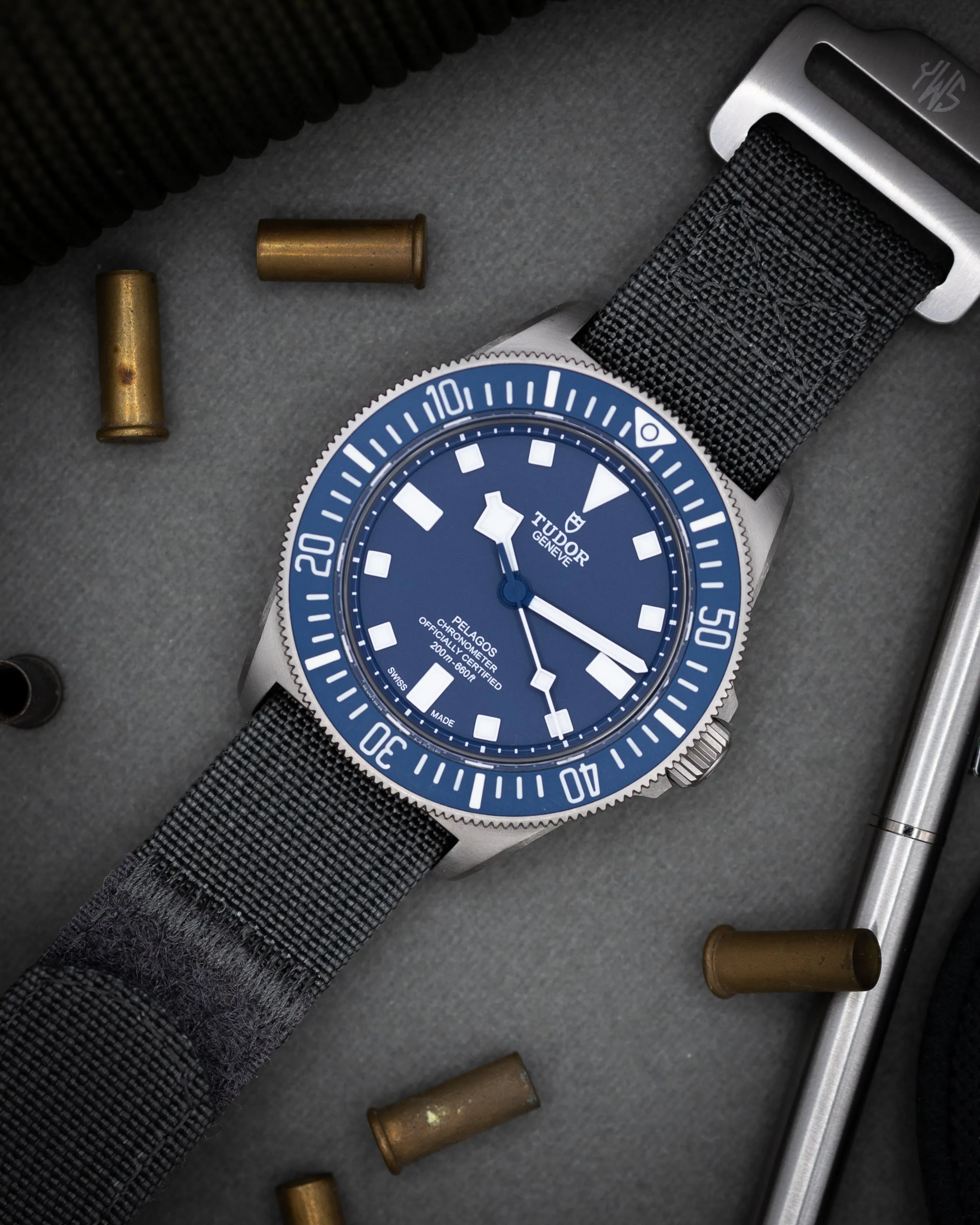 The Adventurer - Ribbed Nylon Single Pass Hook and Loop Watch Strap - Dark Grey