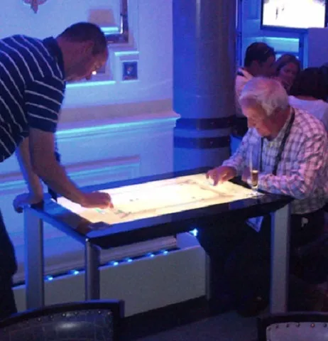 Touch Table 32"