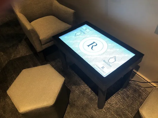 Touch Table 32"