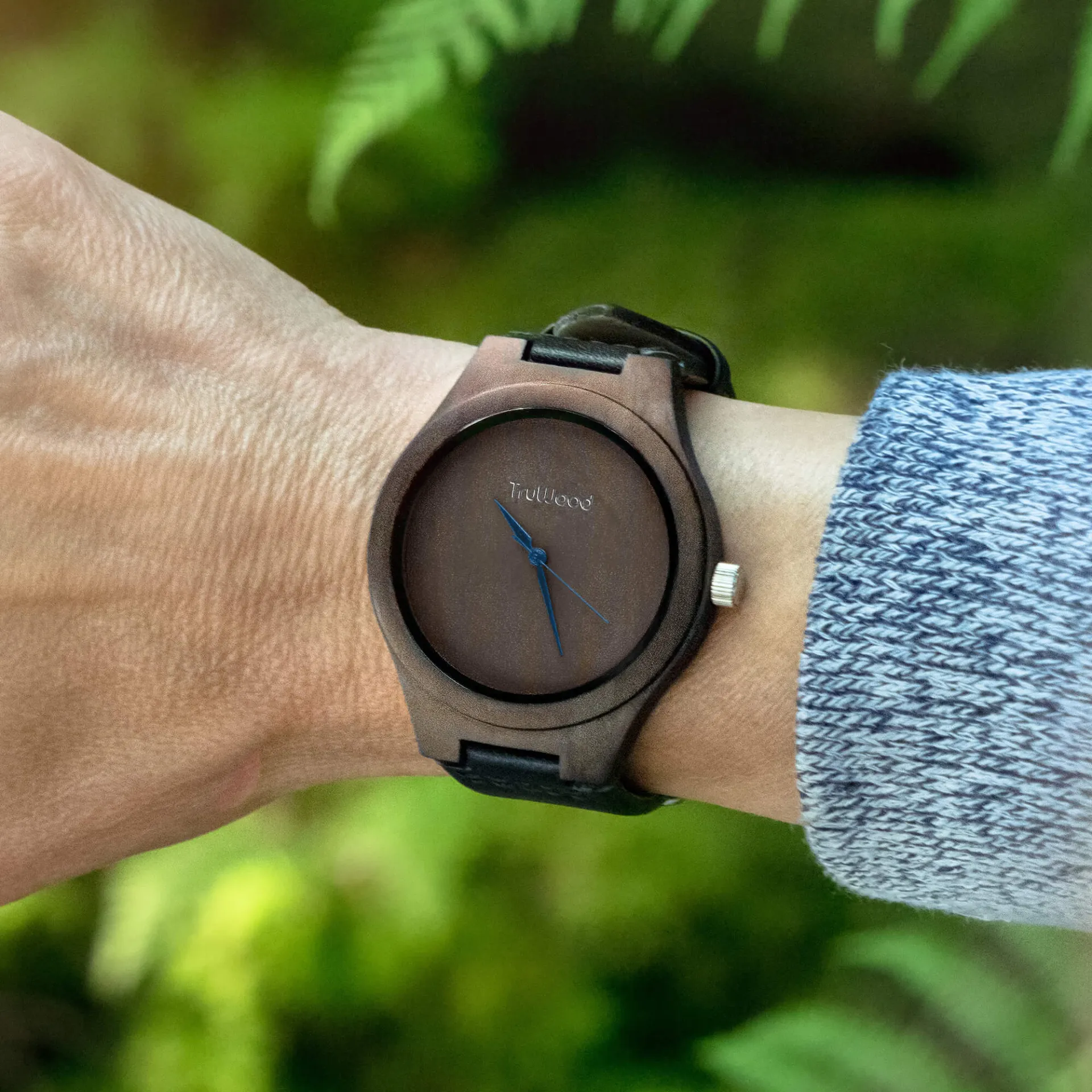 TruWood Azure: Sustainable Elegance with Black Sandalwood Watch