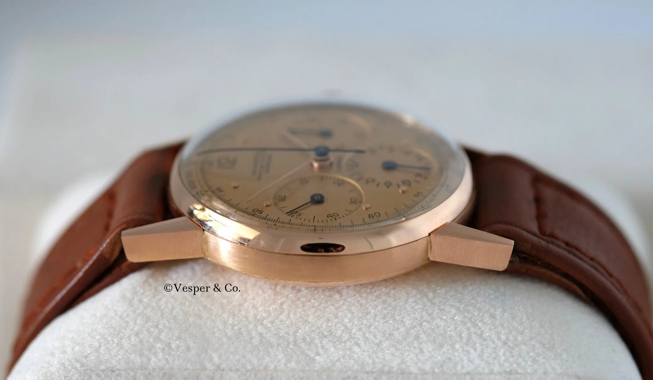Universal Genève Compax in Rose Gold