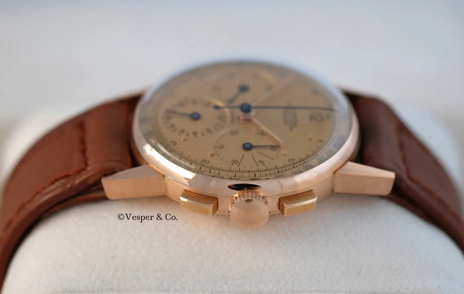 Universal Genève Compax in Rose Gold