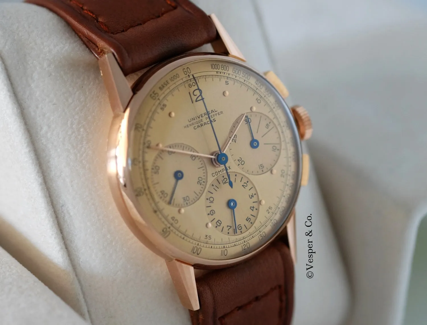 Universal Genève Compax in Rose Gold