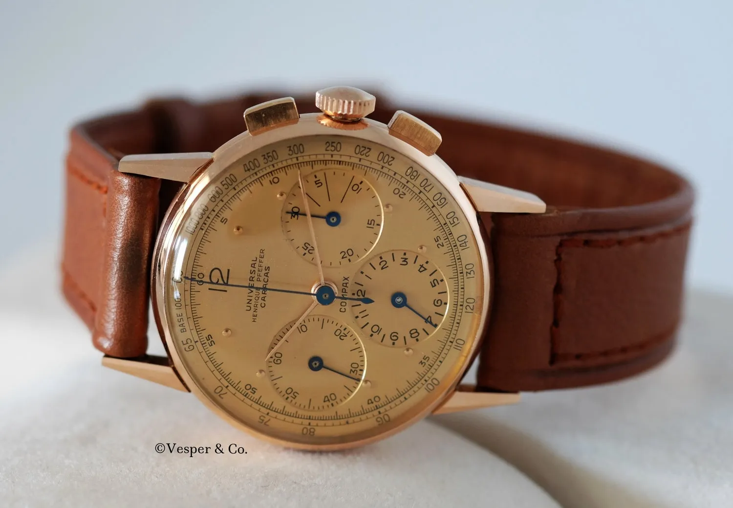 Universal Genève Compax in Rose Gold