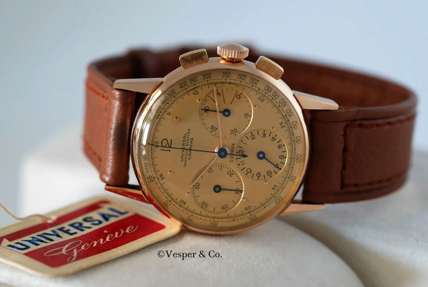 Universal Genève Compax in Rose Gold